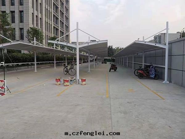 膜結構雨(yǔ)棚