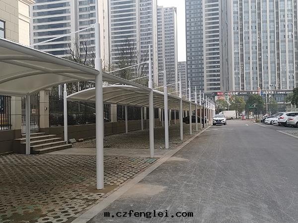 膜結構雨(yǔ)棚